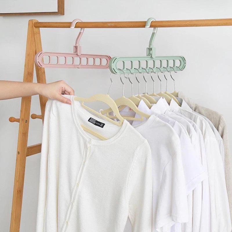 9-Hole Clothes Hanger
