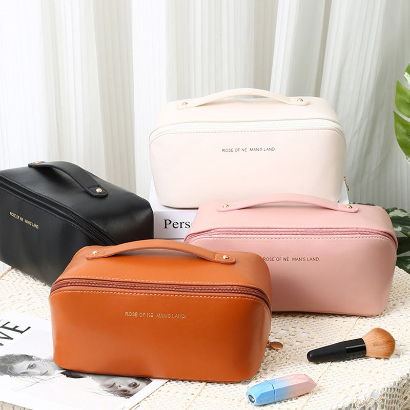 LEATHER MAKEUP POUCH
