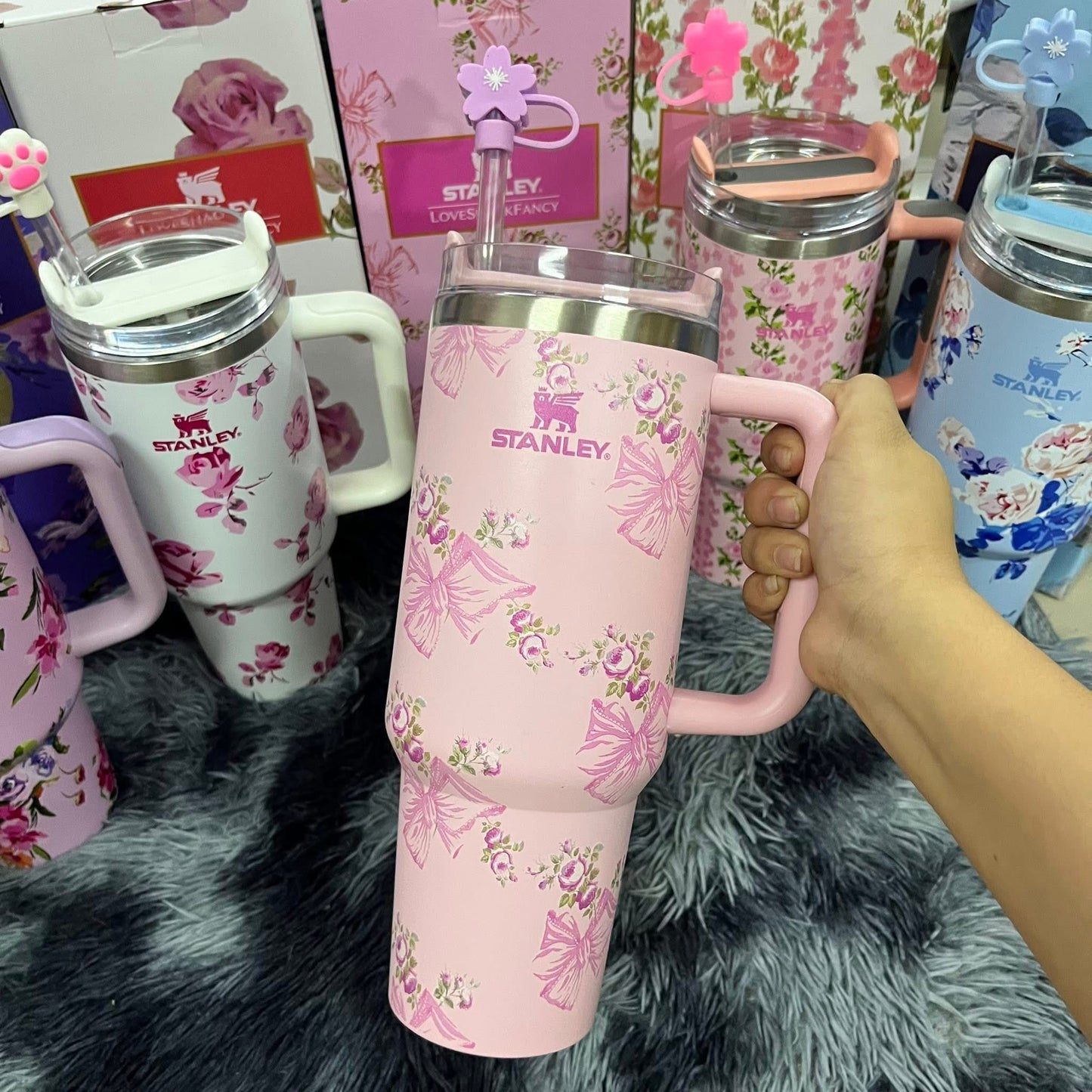 Floral Print Quencher H2.0 Tumbler
