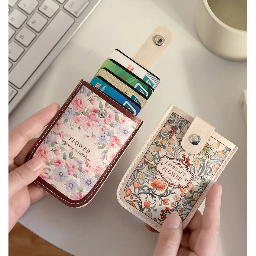 Pull-Out Floral Oil Painting Card Case